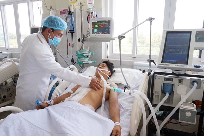 tai nạn nghiêm trọng khiến lá gan vỡ nát