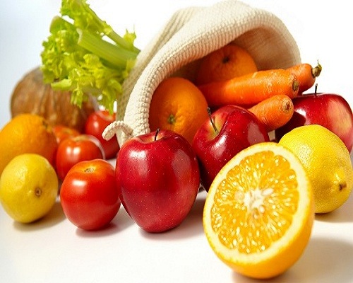 nên bổ sung rau củ và hoa quả vào bữa ăn hằng ngày của bạn